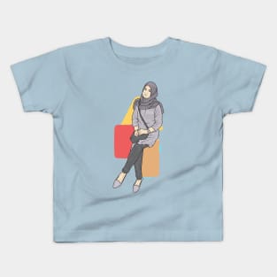 Gril Outfit Gray Kids T-Shirt